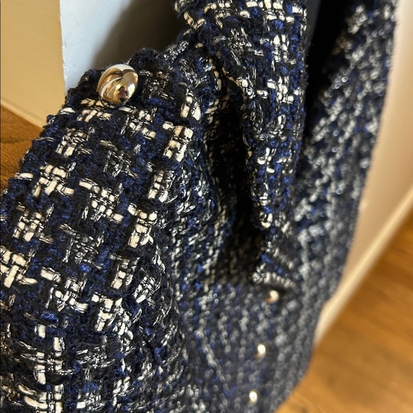 Joseph Ribkoff 10 Black+White Textured Plaid Blazer gathered sleeves - Picture 11 of 16